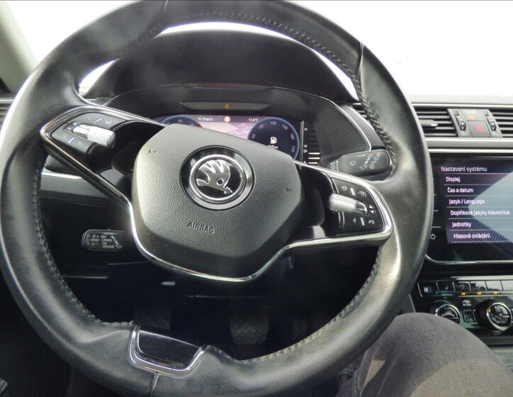 Škoda Superb Kombi 2,0 l 147 kw