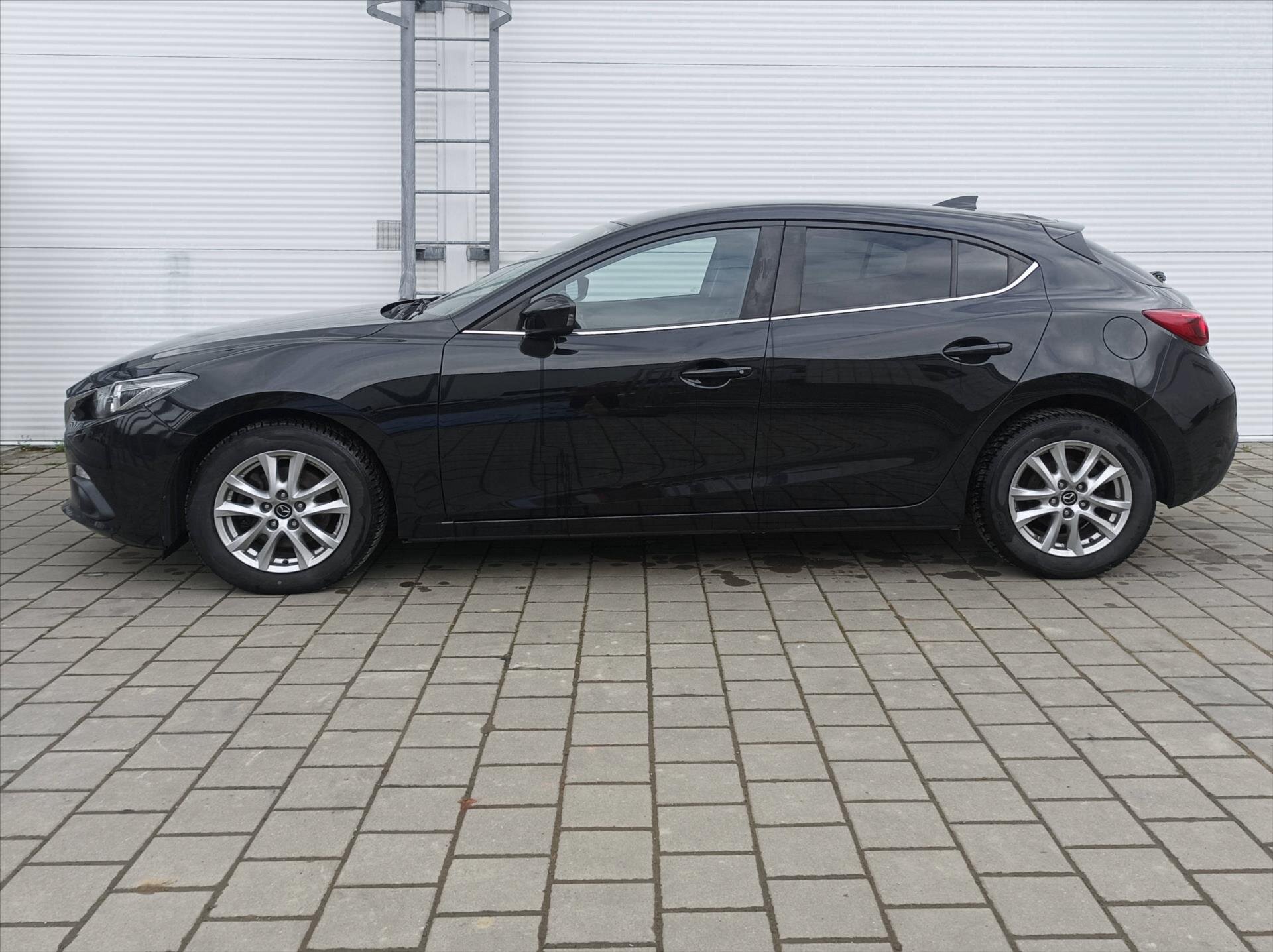 Mazda 3 Hatchback 1,5 l 77 kw
