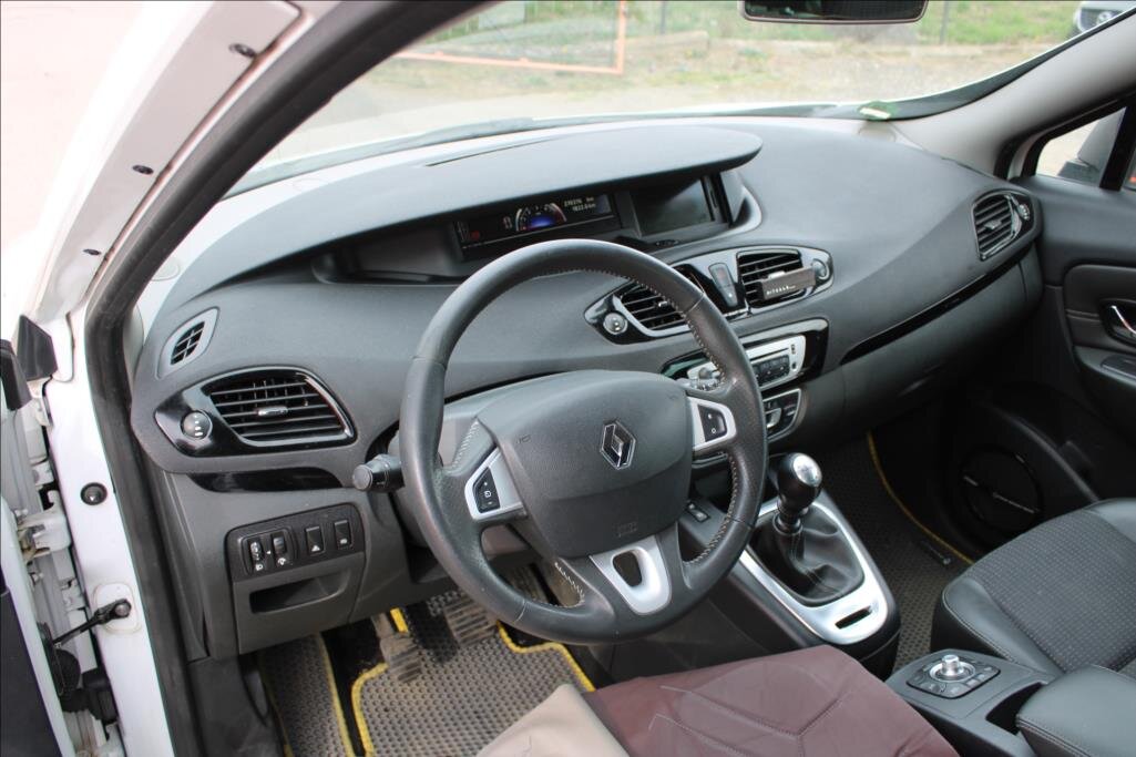 Renault Grand Scénic Kombi 1,6 l 96 kw