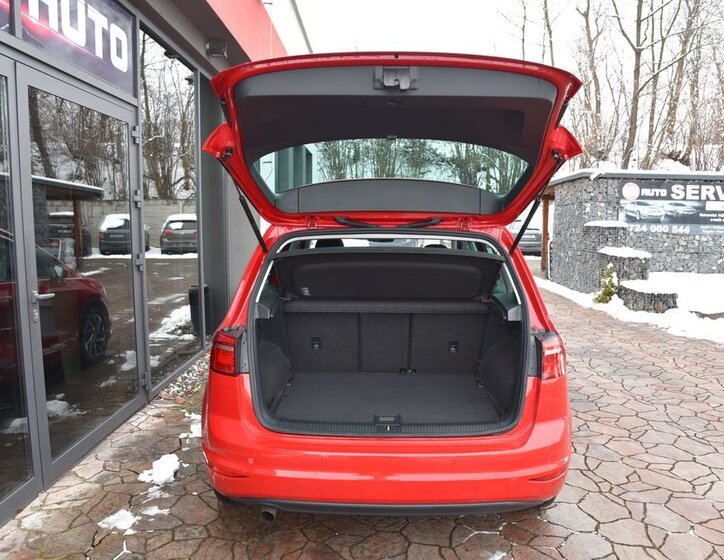 Volkswagen Golf Sportsvan MPV 1,2 l 81 kw