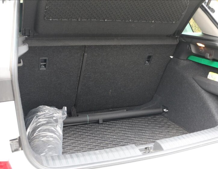 Škoda Kamiq Hatchback 999,0 81 kw