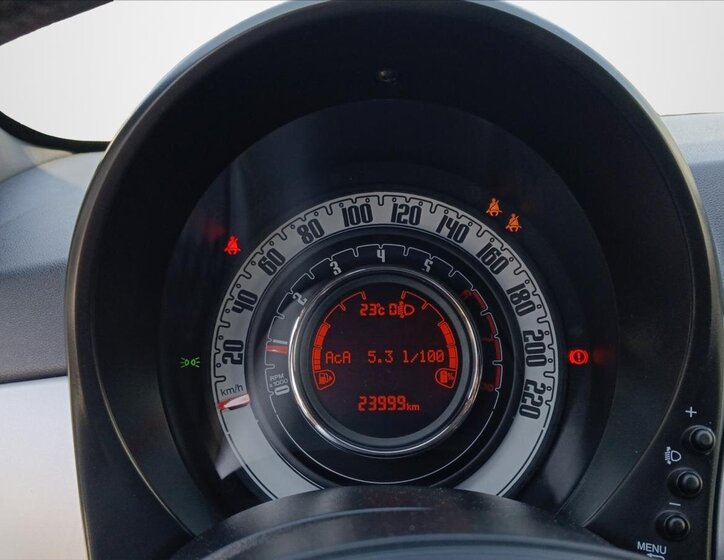 Fiat 500 Hatchback 999,0 51 kw