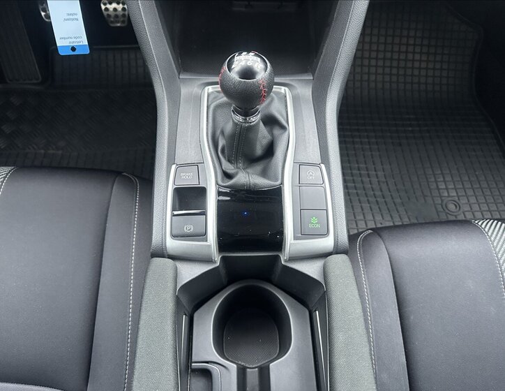 Honda Civic Sedan 1,5 l 134 kw