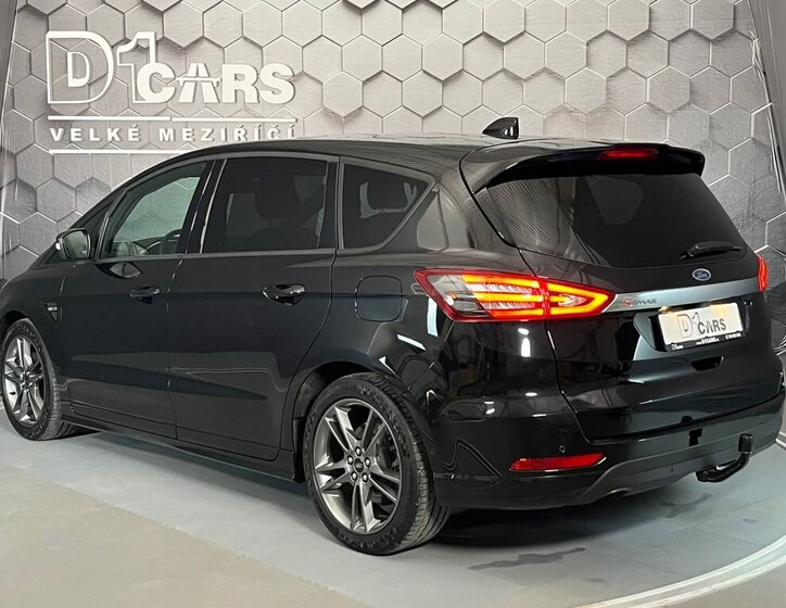 Ford S-MAX MPV 2,5 l 140 kw