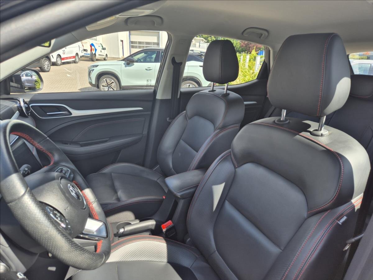 MG ZS Hatchback 1,5 l 78 kw