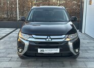Mitsubishi Outlander SUV / Terénní 2,3 l 110 kw