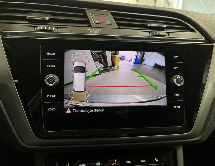 Volkswagen Touran 11