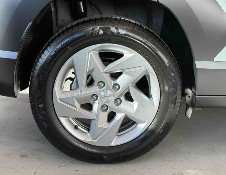 Hyundai Kona SUV 1,6 l 145 kw