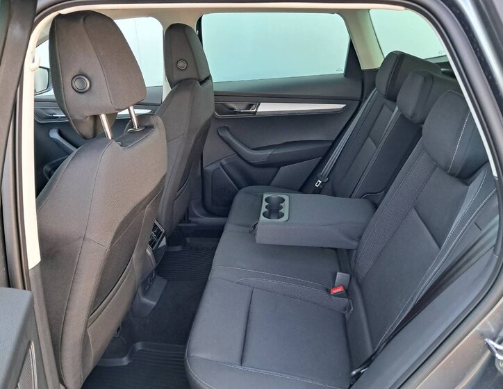 Škoda Karoq SUV / Terénní 1,5 l 110 kw