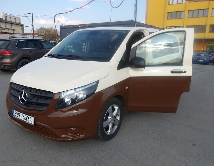 Mercedes-Benz Vito Kombi 2,1 l 120 kw