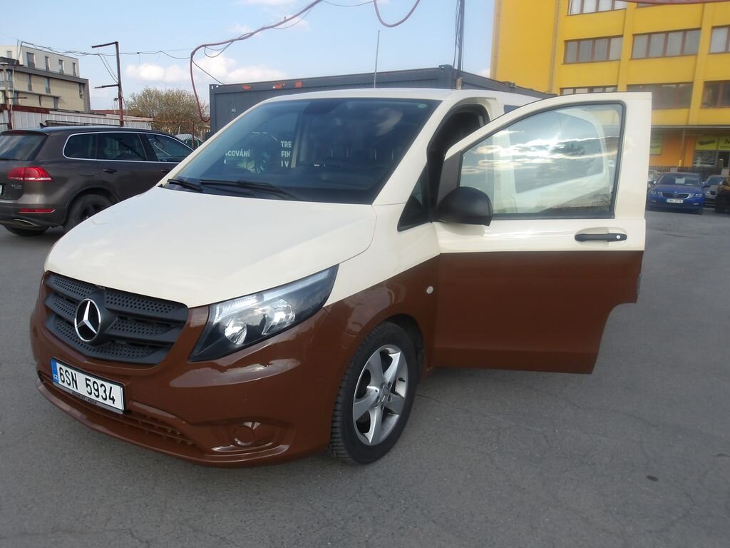 Mercedes-Benz Vito Kombi 2,1 l 120 kw