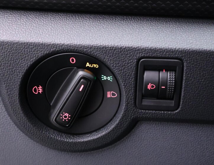 Volkswagen T-Cross 18