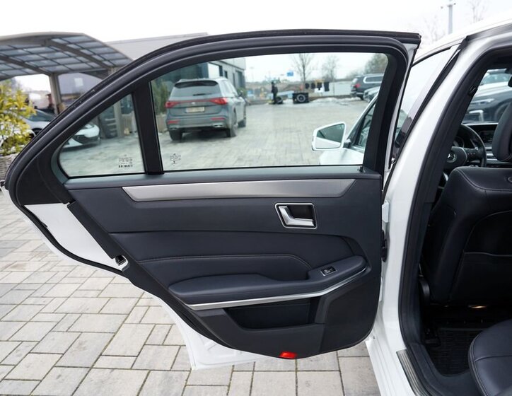 Mercedes-Benz Třídy E Sedan 2,1 l 125 kw