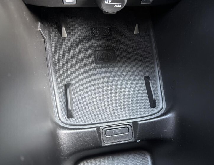 Fiat 600 SUV / Terénní 1,2 l 100 kw