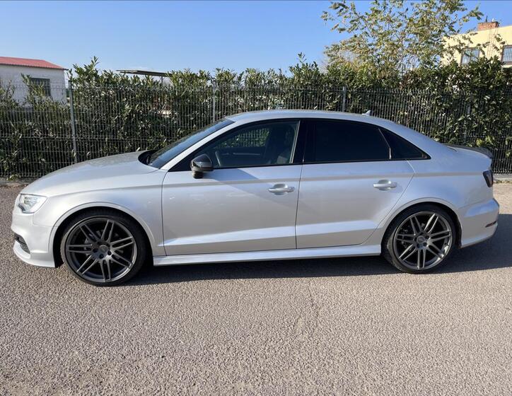 Audi A3 4