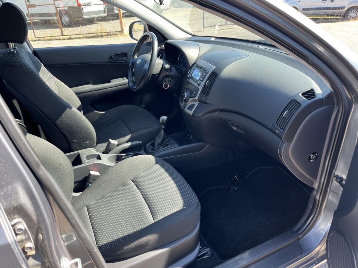 Hyundai i30 Kombi 1,4 l 77 kw