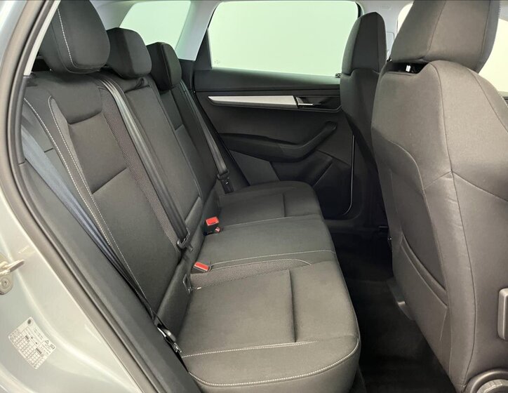 Škoda Karoq SUV 1,5 l 110 kw