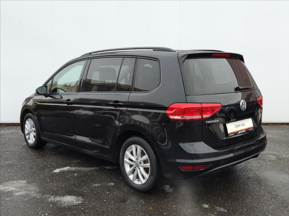 Volkswagen Touran MPV 1,2 l 81 kw