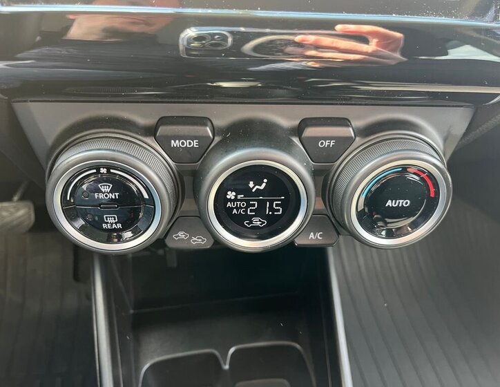 Suzuki Swift Hatchback 1,2 l 61 kw