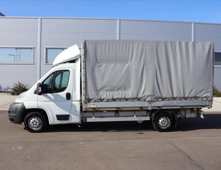 Peugeot Boxer Valník 2,2 l 88 kw