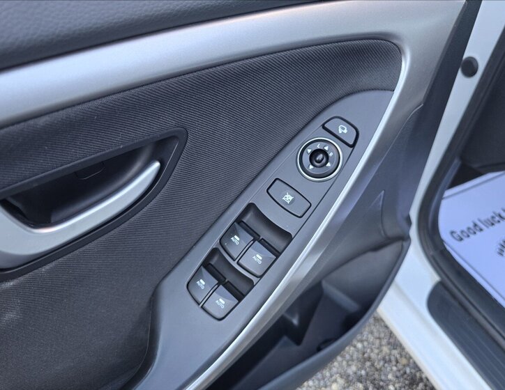 Hyundai i30 Hatchback 1,4 l 66 kw