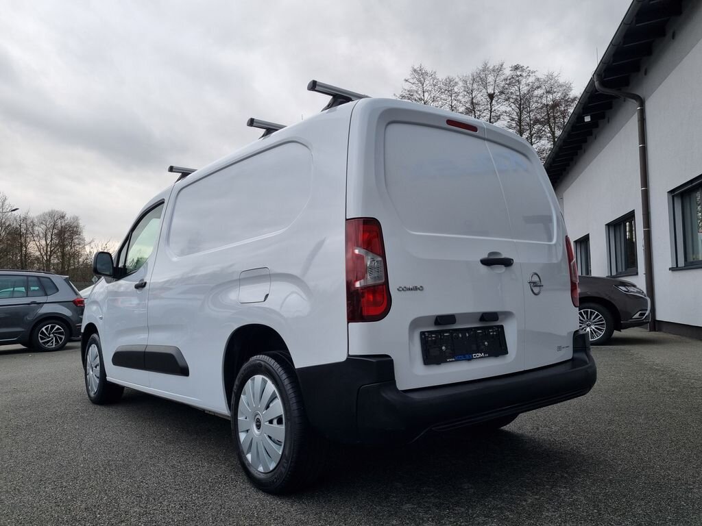 Opel Combo Skříň 1,5 l 96 kw