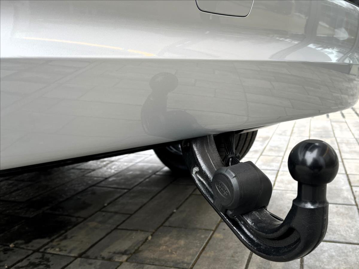 Land Rover Discovery SUV 3,0 l 257 kw