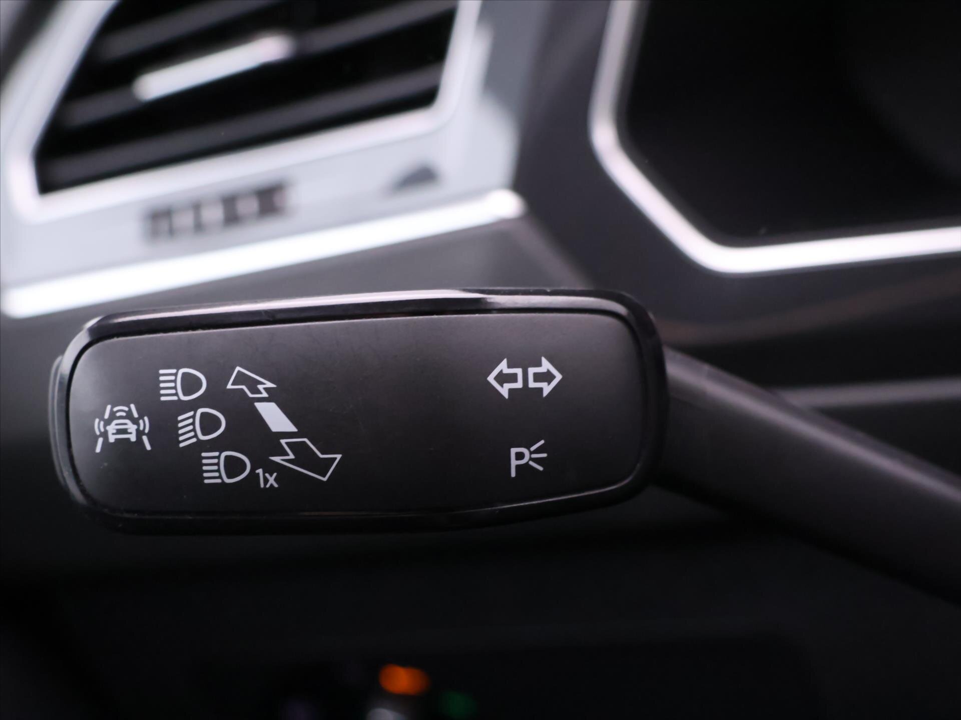 Volkswagen Tiguan SUV / Terénní 2,0 l 176 kw