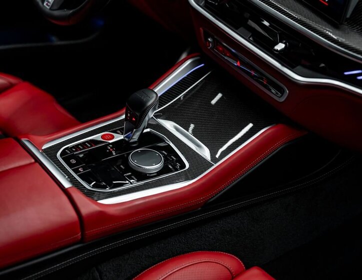 BMW X6 SUV / Terénní 4,4 l 460 kw