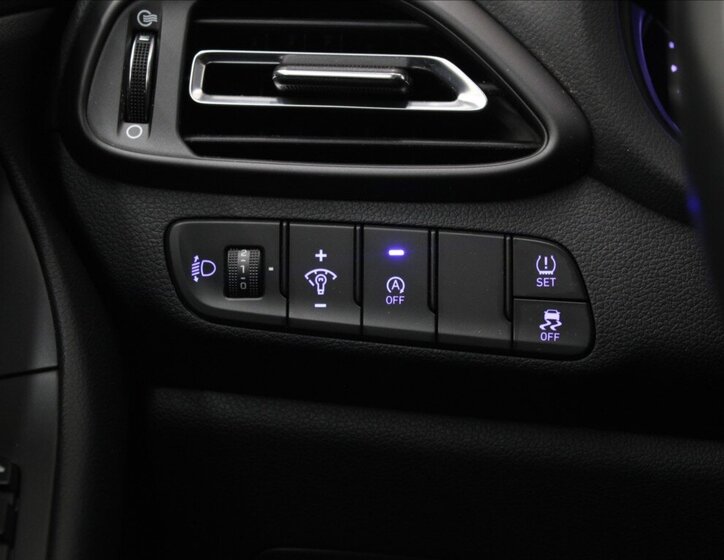 Hyundai i30 Kombi 1,6 l 85 kw