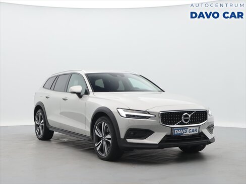 Volvo V60 Kombi 2,0 l 145 kw