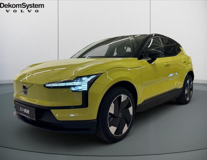 Volvo EX30 SUV / Terénní 0,0 200 kw