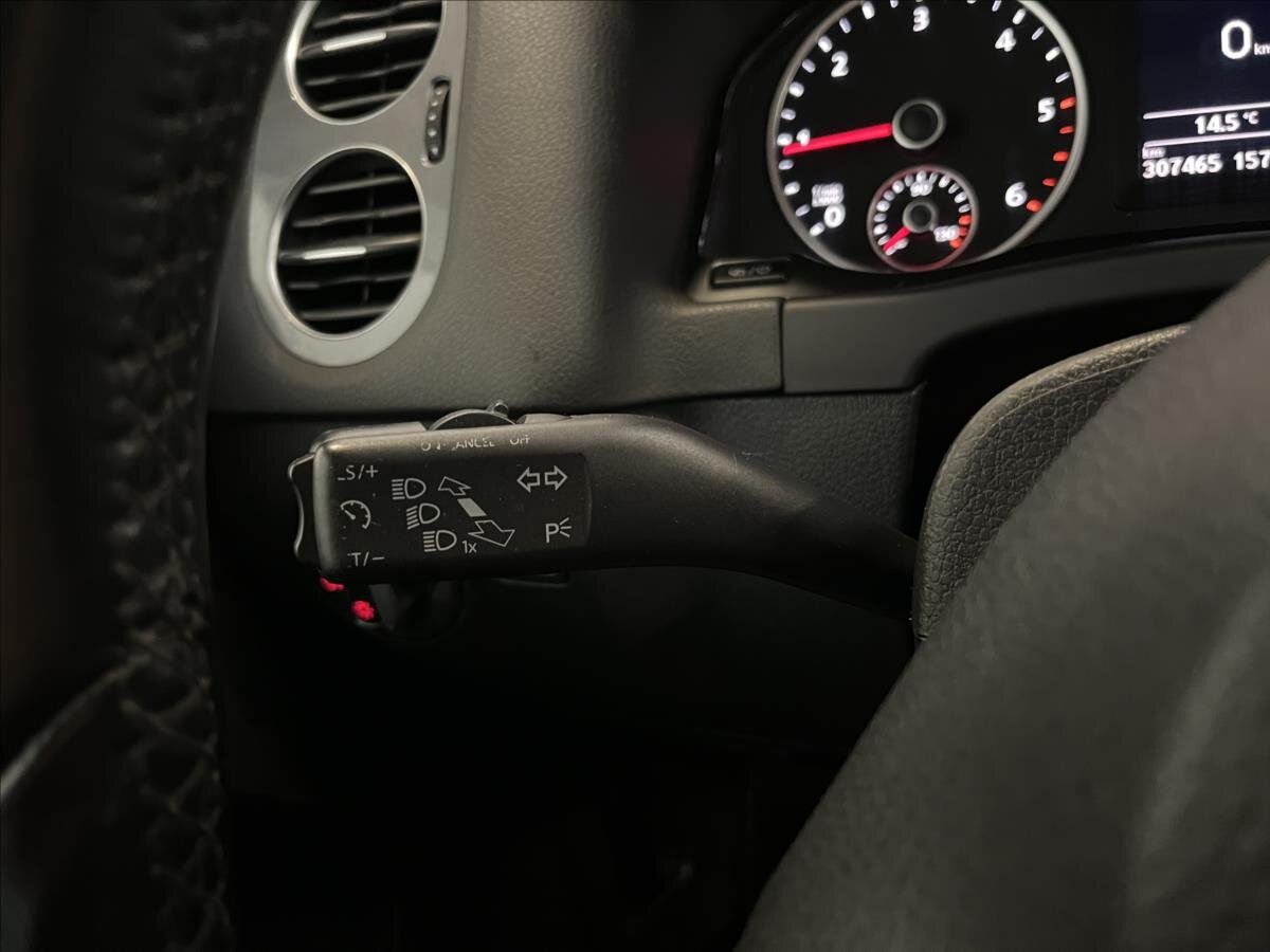 Volkswagen Tiguan SUV 2,0 l 81 kw