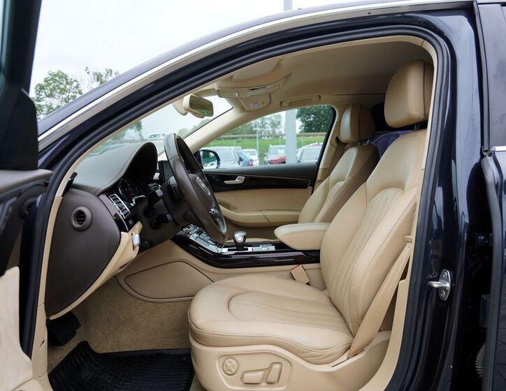 Audi A8 20