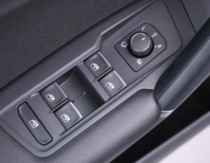 Volkswagen Tiguan SUV 2,0 l 132 kw