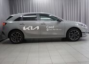 KIA Ceed 4