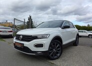 Volkswagen T-Roc 1