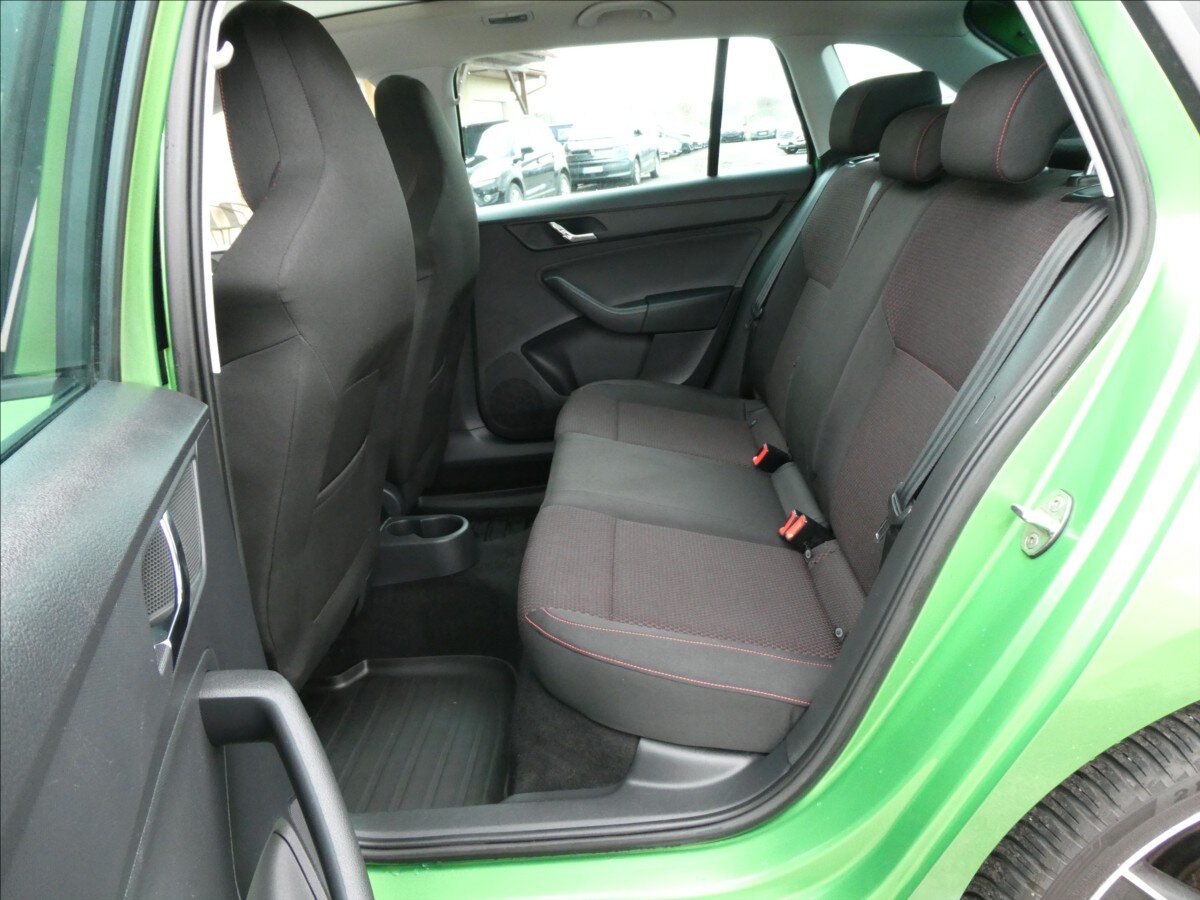 Škoda Rapid Hatchback 1,2 l 77 kw