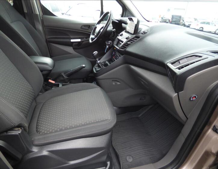 Ford Transit Connect 56