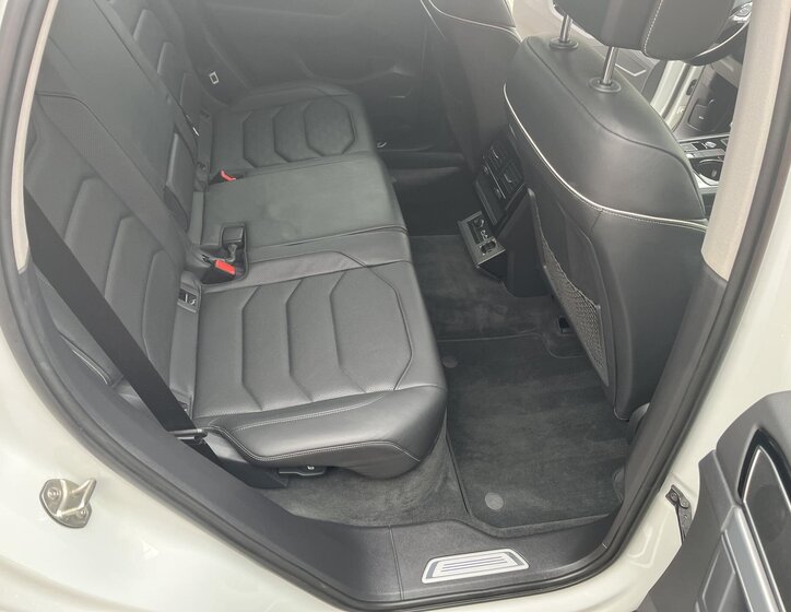 Volkswagen Touareg SUV 3,0 l 210 kw