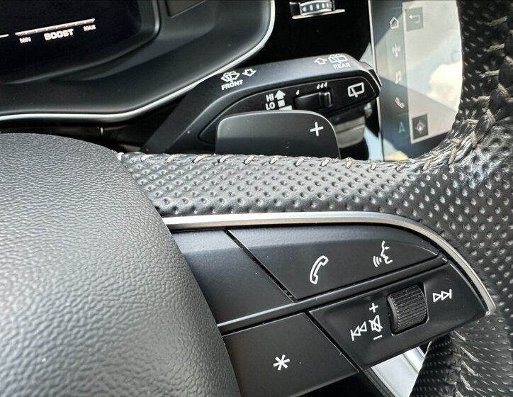 Audi SQ8 SUV / Terénní 4,0 l 320 kw