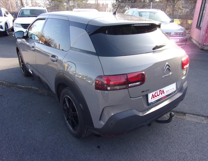 Citroën C4 Cactus Hatchback 1,2 l 81 kw