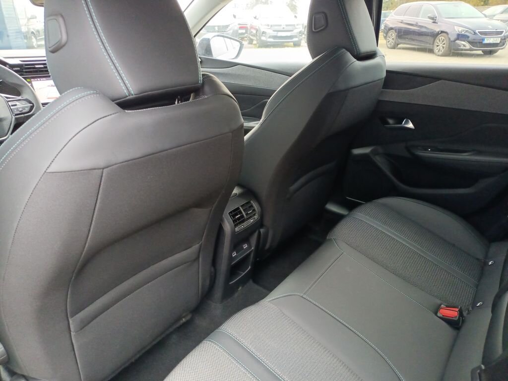 Peugeot 308 Kombi 1,2 l 96 kw