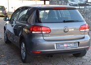 Volkswagen Golf 10