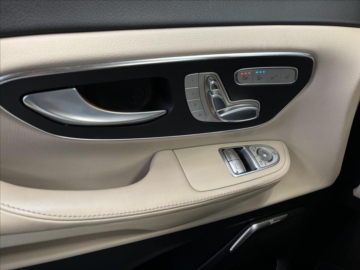 Mercedes-Benz Třídy V MPV 2,0 l 174 kw