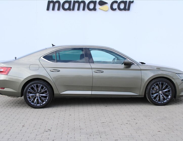 Škoda Superb Liftback 2,0 l 206 kw