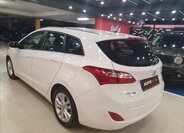Hyundai i30 Kombi 1,6 l 88 kw