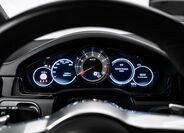 Porsche Cayenne SUV 4,0 l 338 kw