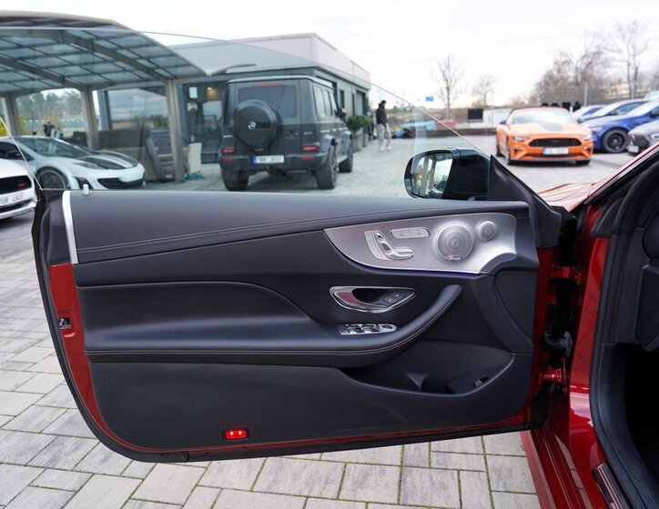 Mercedes-Benz Třídy E 13