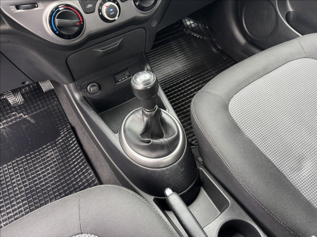 Hyundai i20 Hatchback 1,2 l 62 kw